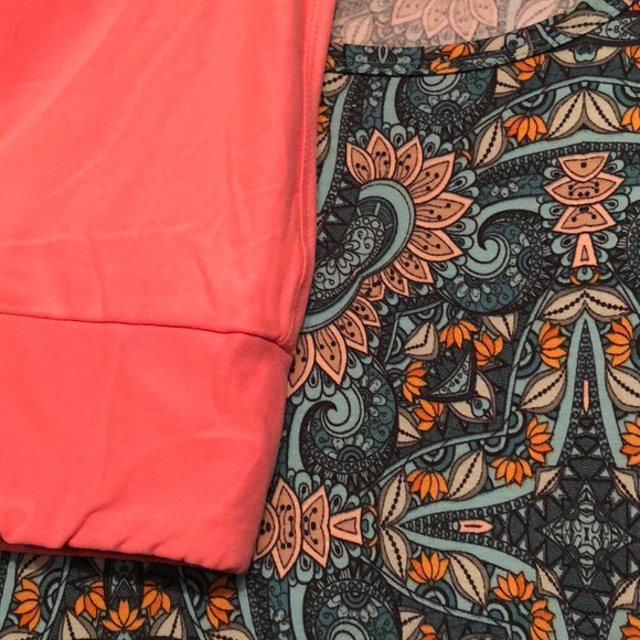 SOLD - LulaRoe Julia dress size small w/ OS leggings - Picture 8 of 8